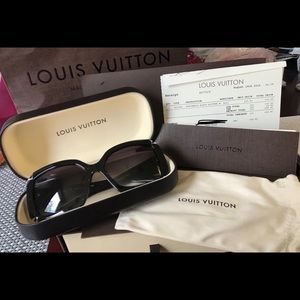 Louis Vuitton sunglasses - New